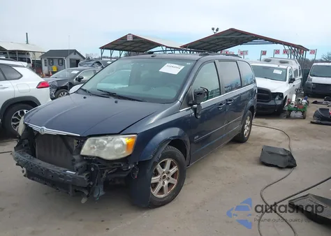 2008 Chrysler Town & Country Touring from USA, damaged, VIN 2A8HR54P48R713748